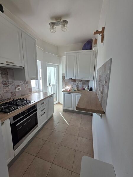 Universitate, 10 minute metrou, pe Armeneasca, renovat complet, centrala,