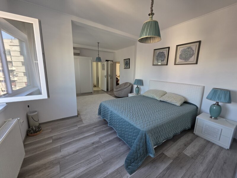 Universitate, 10 minute metrou, pe Armeneasca, renovat complet, centrala,