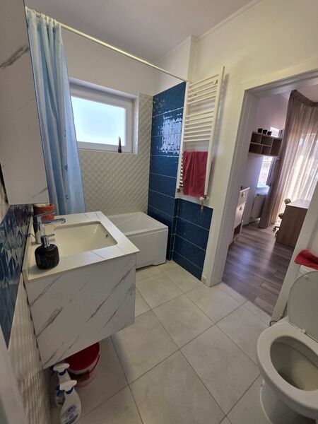 Universitate, 10 minute metrou, pe Armeneasca, renovat complet, centrala,